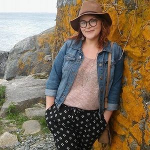 Meet your Posher, Mikel